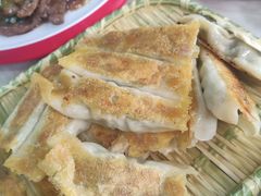 -锅贴王海鲜小馆