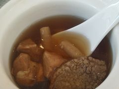 陈皮瘦肉汤-忆食尚腊味煲仔饭(华南城店)