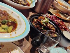 -街角等你.大连海鲜烧烤.经典铁板海鲜串(西安路店)