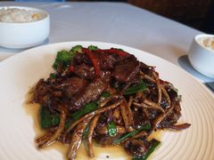 茶树菇肥牛粒-八府香鸭·啫啫煲(华山路店)