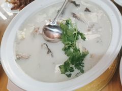 -芦茨金富饭庄·25年老字号·专做稻草鸡