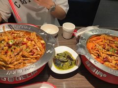 -胖哥俩肉蟹煲(湖滨银泰in77店)