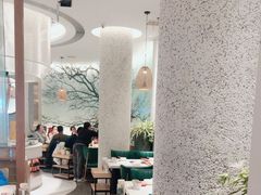 -三人行骨头王火锅(长寿店)
