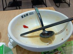 -蒙自源米线大王(花园城商场店)