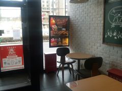 -汉堡王(房山绿地缤纷城店)