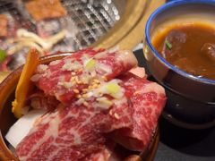 -山川小町·极番烧肉(新地假日广场店)