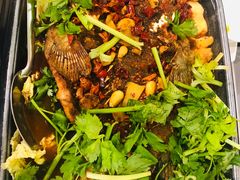 深海大班-巴辣仔烤鱼鸡煲(上水店)