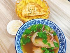 -丰登陕西水盆牛羊肉·泡馍