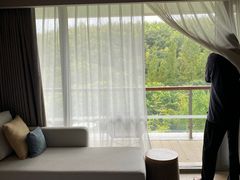 -上海佘山世茂艾美酒店