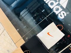-东荟城名店仓