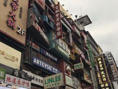 -黄兴南路步行商业街