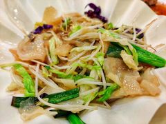 金蒜排骨陈村粉-龙的酒楼·手工早茶·顺德菜(近良路店)