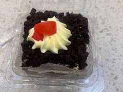 -红宝石·鲜奶小方·海派西点房(南丹店)