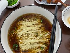 -百年老字号·观振兴蟹黄面·三虾面·苏式面(观前街富仁坊巷店)