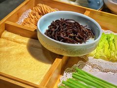 -湖畔鲁菜·二十年老字号餐厅(大明湖店)