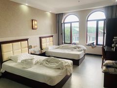 -微山岛春天里酒家