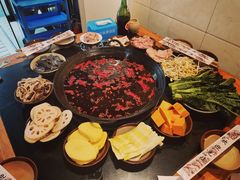 -利姐牧牛匠老火锅(兰花店)