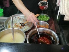 -黑色经典臭豆腐·湖南特产(步行街店)