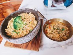 威士忌蟹粉海鲜石锅捞饭-酒池星座(深圳湾后海汇店)