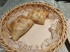 馕坑烤包子-巴扎美食·新疆菜·西域歌舞表演餐厅(新疆大厦店)