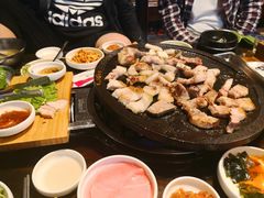 -Dombe豚(黑猪肉街店)