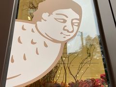 -潮一不贰·法式甜品·生日蛋糕·西式简餐(外滩店)