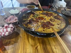 -正南齊北重庆老火锅(光华村直营店)