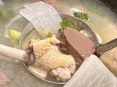 -九道菜有鸡鱼头(石鼓路店)
