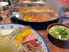 -周小明火锅(黑金冠社区店)