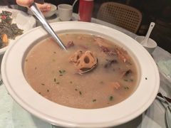 -小隐院子·庭院餐厅(大学城后湖店)