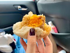 咸蛋黄超人包-老陶包子铺(南大西南村店)