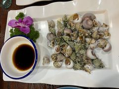 -谊荣海鲜大牌档(石湖店)