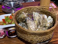 -蚝堡海鲜·威海菜·海肠捞饭·烧烤·亚洲吃蚝公司(幸福门店)