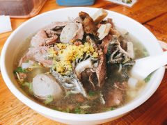 -潮镇老尾牛杂(环城西路店)