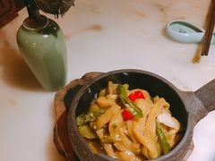 -佬麻雀·新湘菜(珠海金发购物中心店)