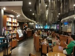 大堂-星巴克臻选(深圳龙岗万科店)
