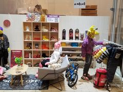 -东浩兰生上海世博展览馆