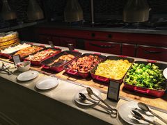 -海口绿发希尔顿酒店-田园汇自助餐·三文鱼·海鲜