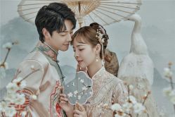 -易摄影婚纱摄影工作室