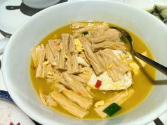-楚山晓·湖北菜(武汉光谷K11店)