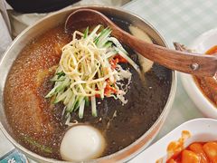 -服务大楼冷面(延大店)