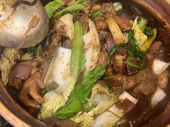 -胡须佬鸡煲四季火锅店(石厦西村直营店)