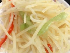 -陇上全荟兰州传统牛肉面(延吉路店)