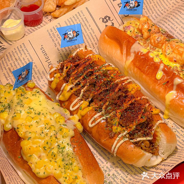 在南宁！！！超超超大号的美式热狗🌭️！！！