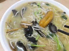 长鱼煨面-柳湖茶坊(柳湖店)