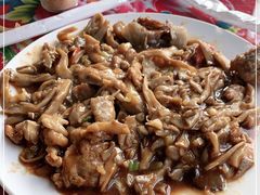 -何适山庄 ·可团建(水长城P2停车场店)