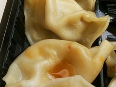 -全家便利店(江湾镇站店)