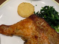 -萨莉亚意式餐厅(杭州滨江天街店)