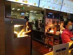 -麦当劳(西客站店)