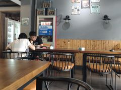 大堂-老谭虾王蟹皇·龙虾·烧烤(蝴蝶湾店)